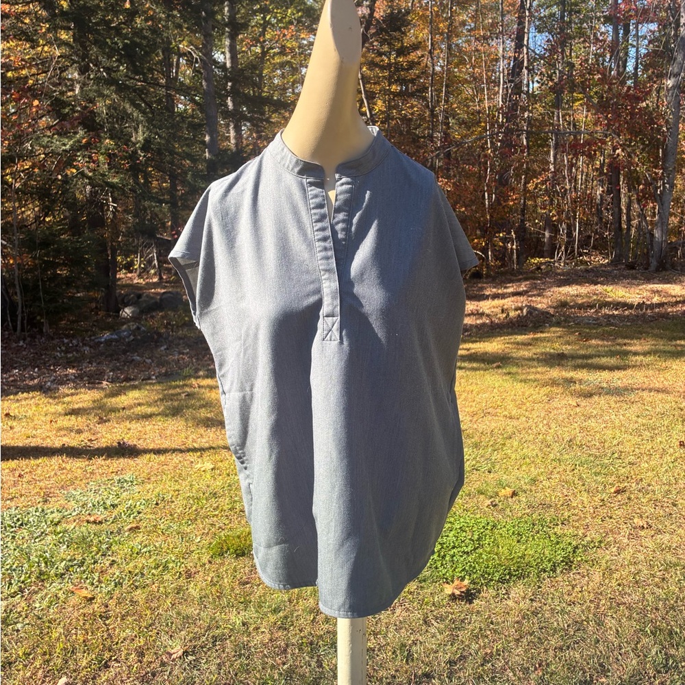 Figs Technical Collection Gray Top